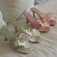 Blumen Heels